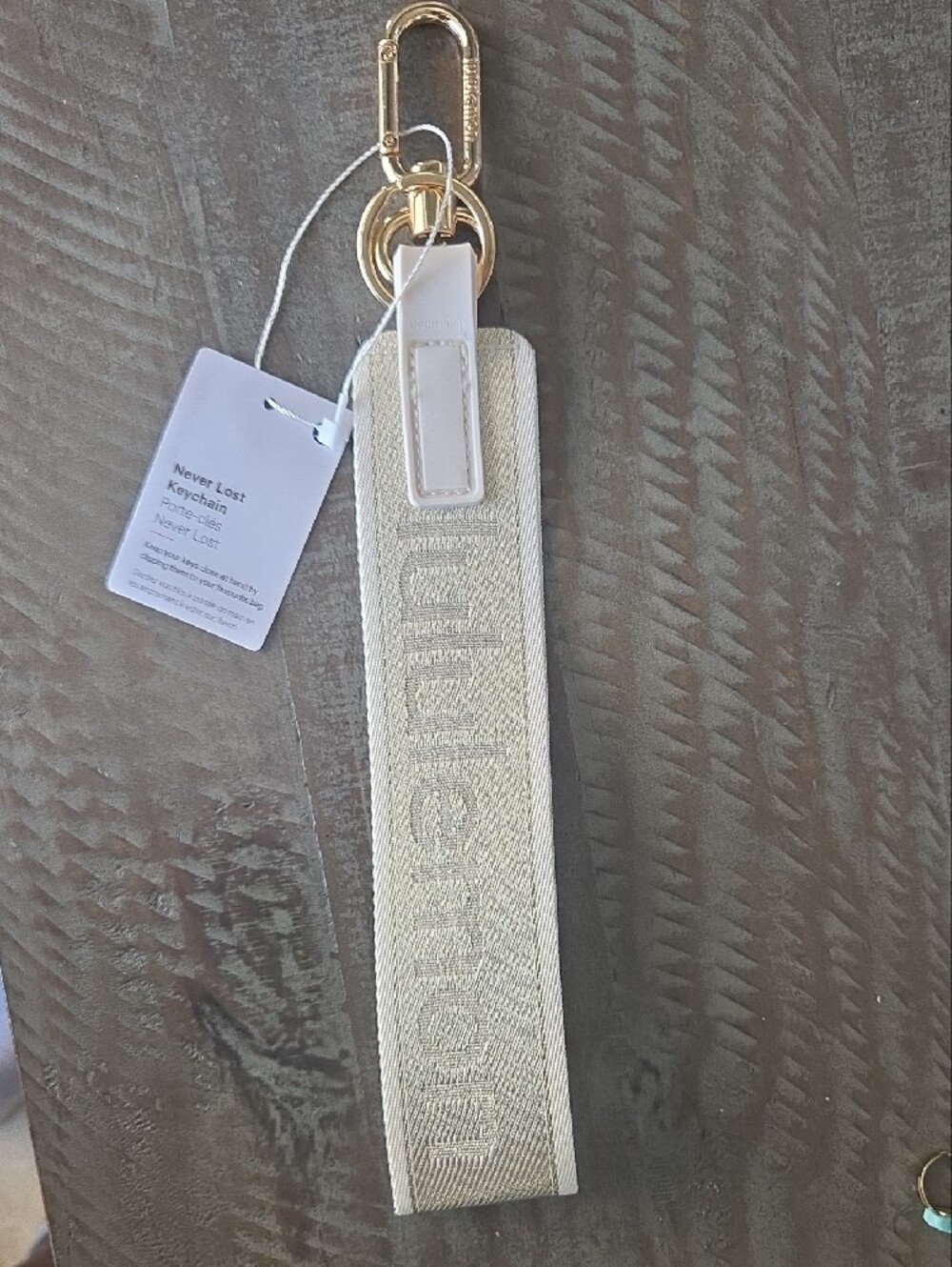 lululemon athletica Metallic Gold Never Lost Keychain Wristlet - Picture 2 of 5